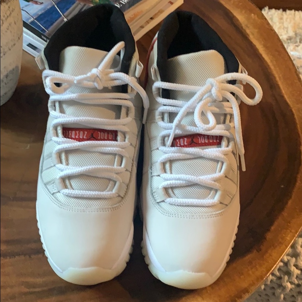 Jorden 11 platinum tip